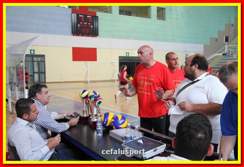 150614 volley 281_tn.jpg